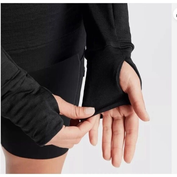 Nike Therma-FIT Swift Element Turtleneck Running Top FB5306-010 Women's Small - Picture 7 of 12